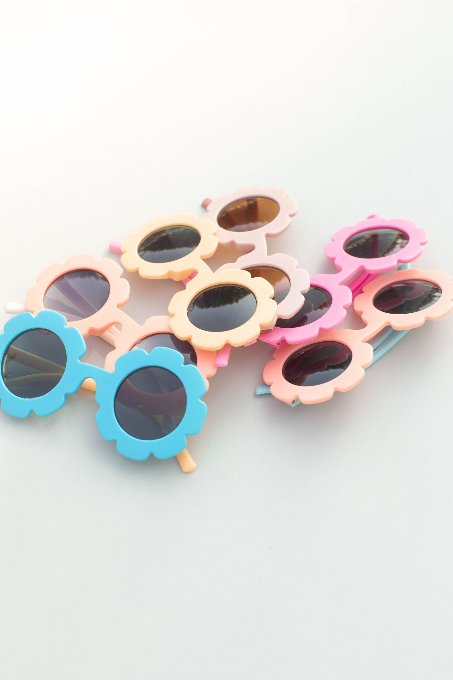 Kids/Toddler Two Toned Flower Sunglasses